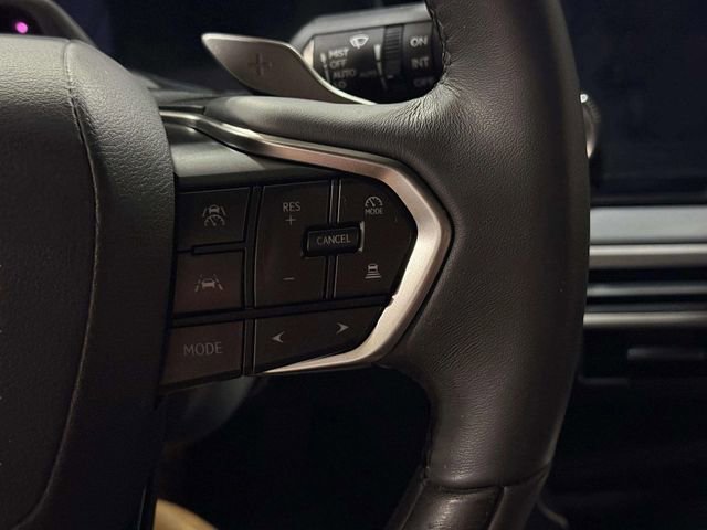 Used 2024 Lexus RX 350 AWD image 18