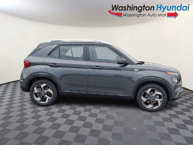 New 2026 Hyundai Venue SEL FWD image 7