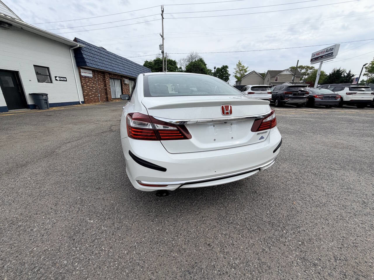 Used 2017 Honda Accord Sport image 17