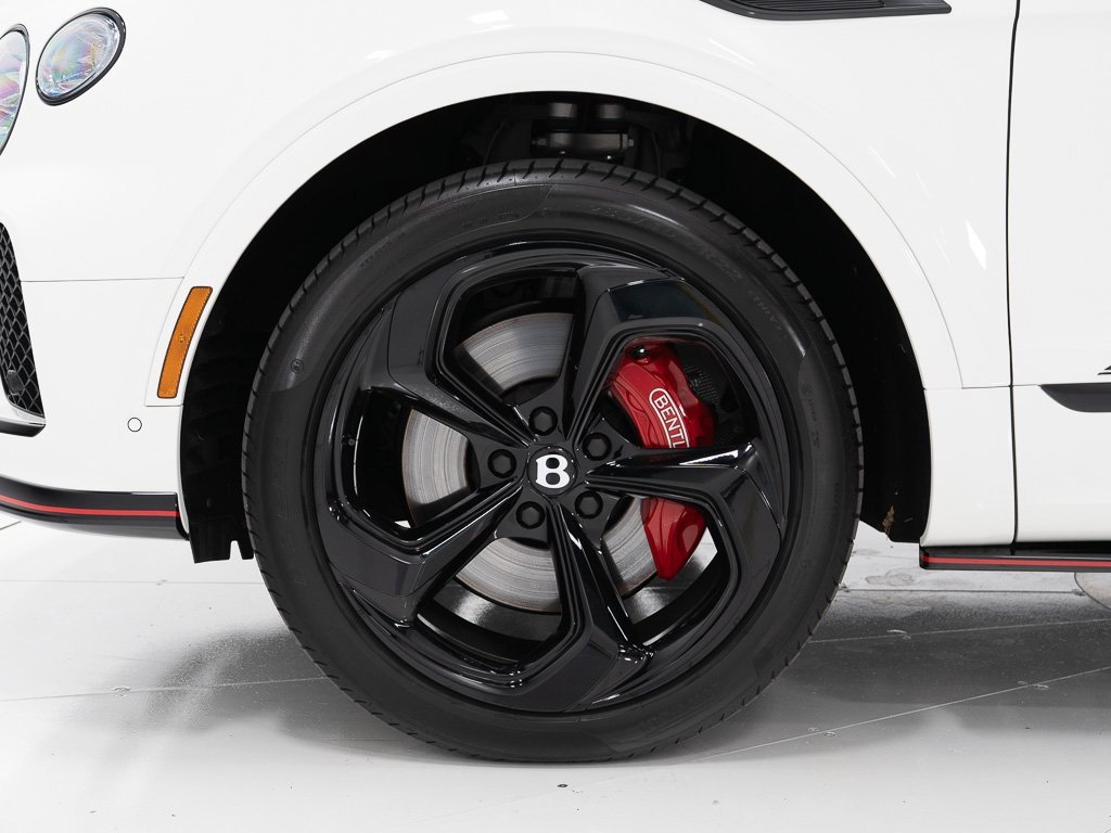 Certified 2025 Bentley Bentayga image 44
