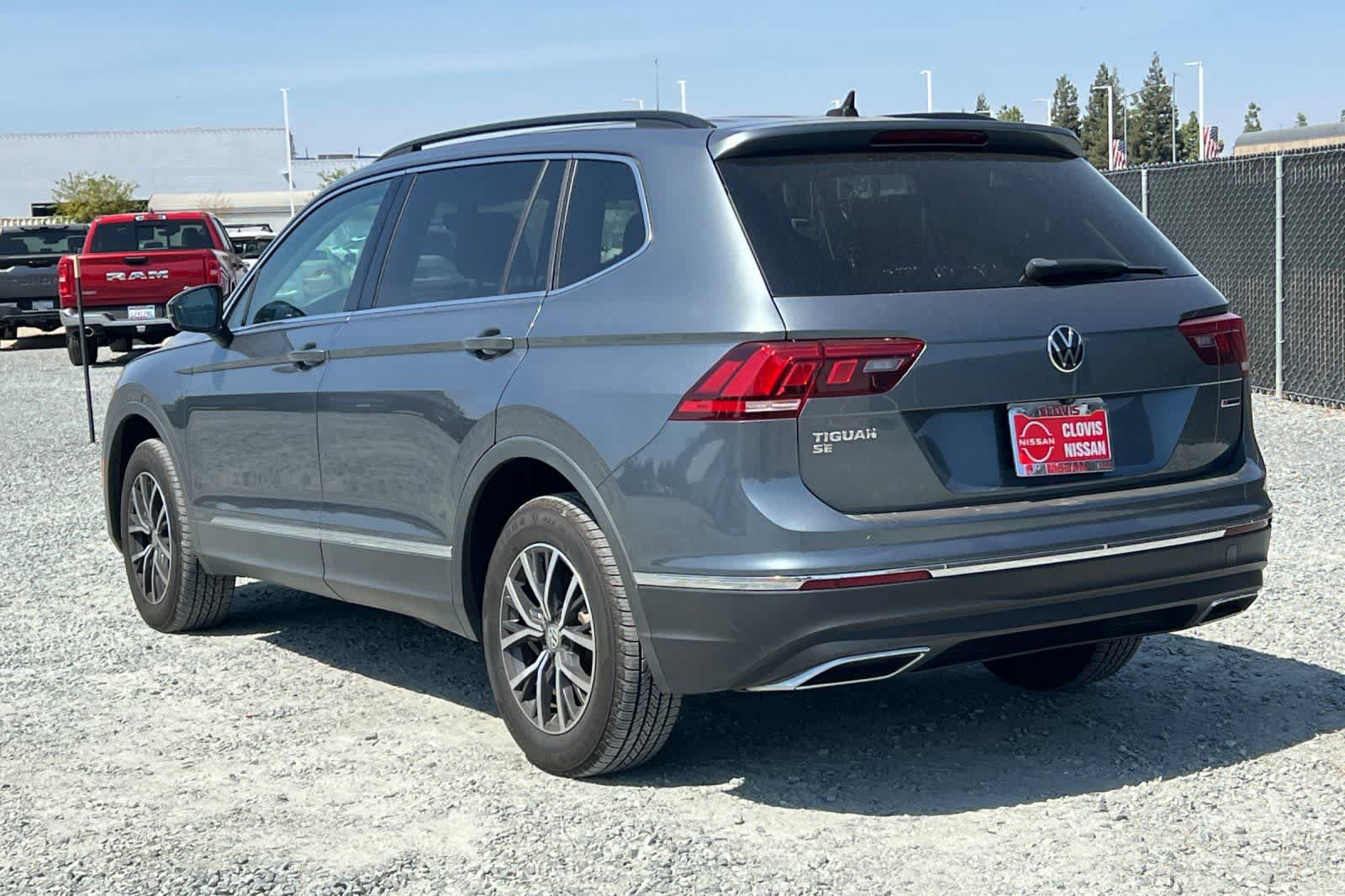 Used 2020 Volkswagen Tiguan SE AWD/4WD image 7