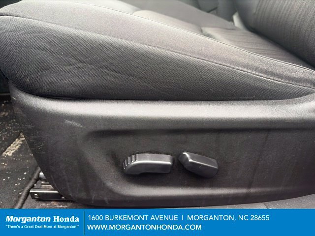 Used 2025 Nissan Altima 2.5 SV FWD image 11