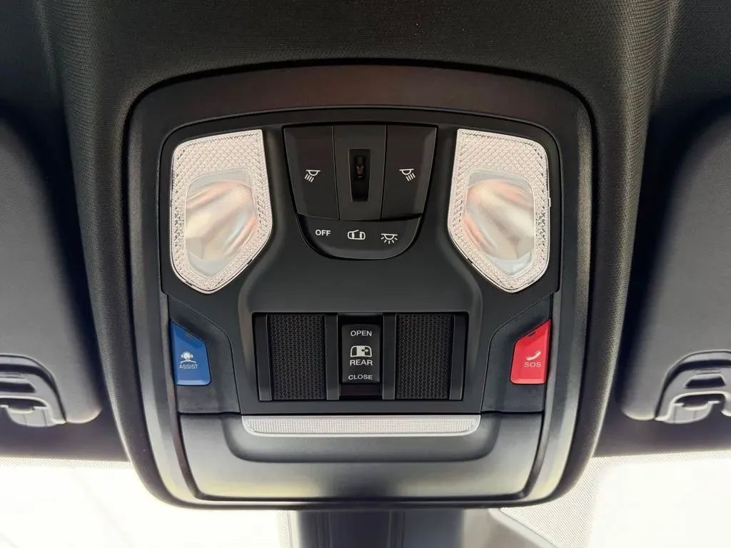 New 2026 RAM 1500 Tradesman AWD/4WD image 22
