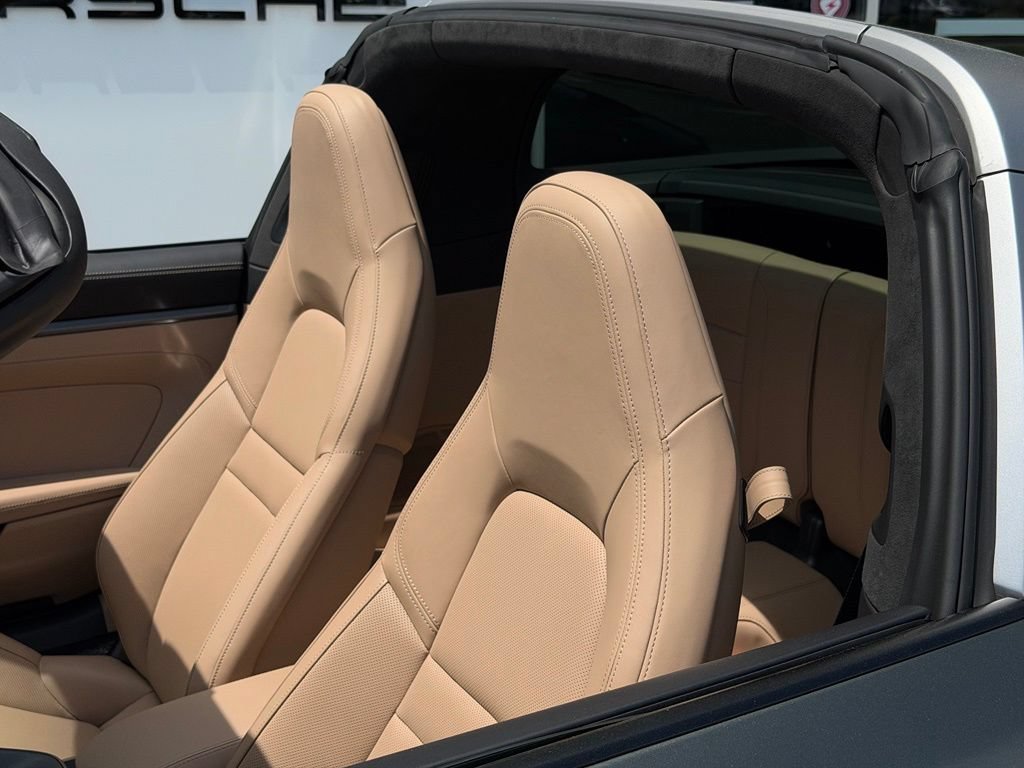 Used 2023 Porsche 911 Targa 4S AWD/4WD image 22