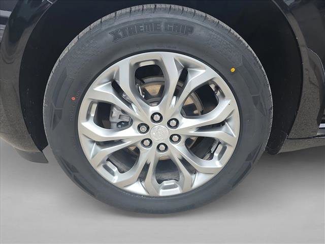 Used 2021 Buick Enclave Avenir w/ Avenir Technology Package FWD image 27