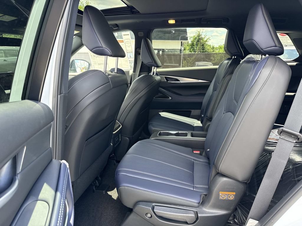 New 2027 INFINITI QX60 Sport w/ Dark Cargo Package AWD/4WD image 18