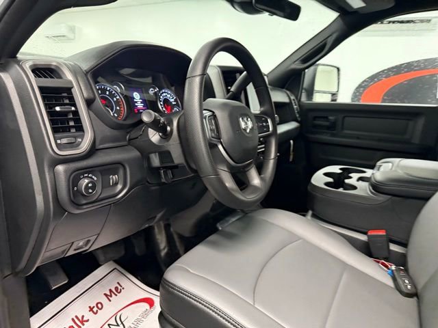 New 2026 RAM 2500 Tradesman w/ Chrome Appearance Group AWD/4WD image 10