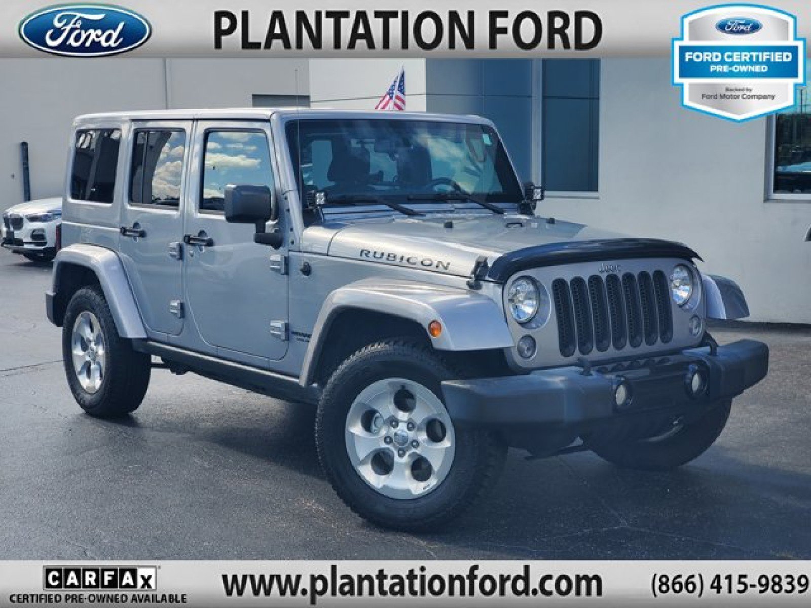 Used 2015 Jeep Wrangler Unlimited Rubicon w/ Connectivity Group image 1