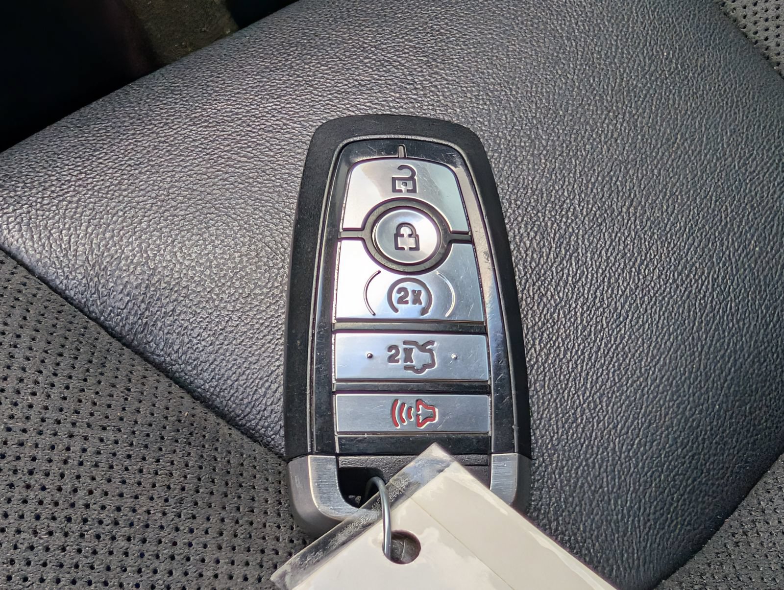 Used 2020 Ford Edge ST w/ Equipment Group 401A AWD/4WD image 37