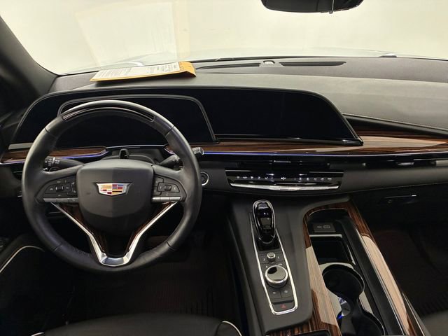 Certified 2024 Cadillac Escalade Premium Luxury w/ Performance Package AWD/4WD image 20