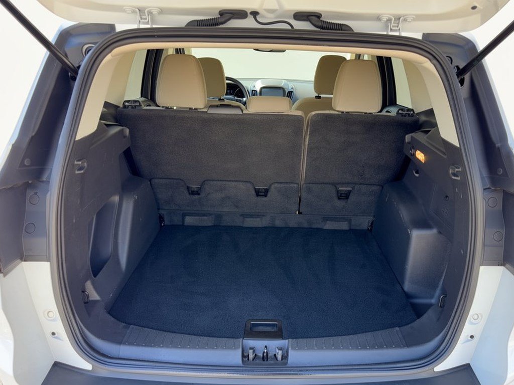 Used 2019 Ford Escape SE FWD image 28