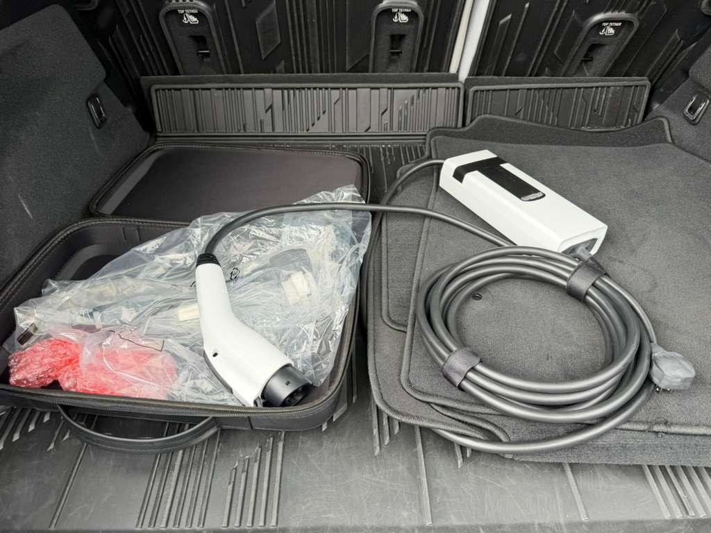 Used 2024 Cadillac Lyriq Sport image 19