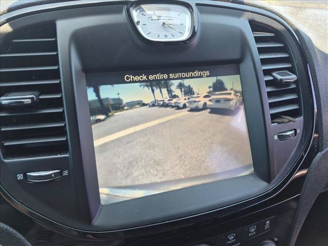 Used 2014 Chrysler 300 S RWD image 14