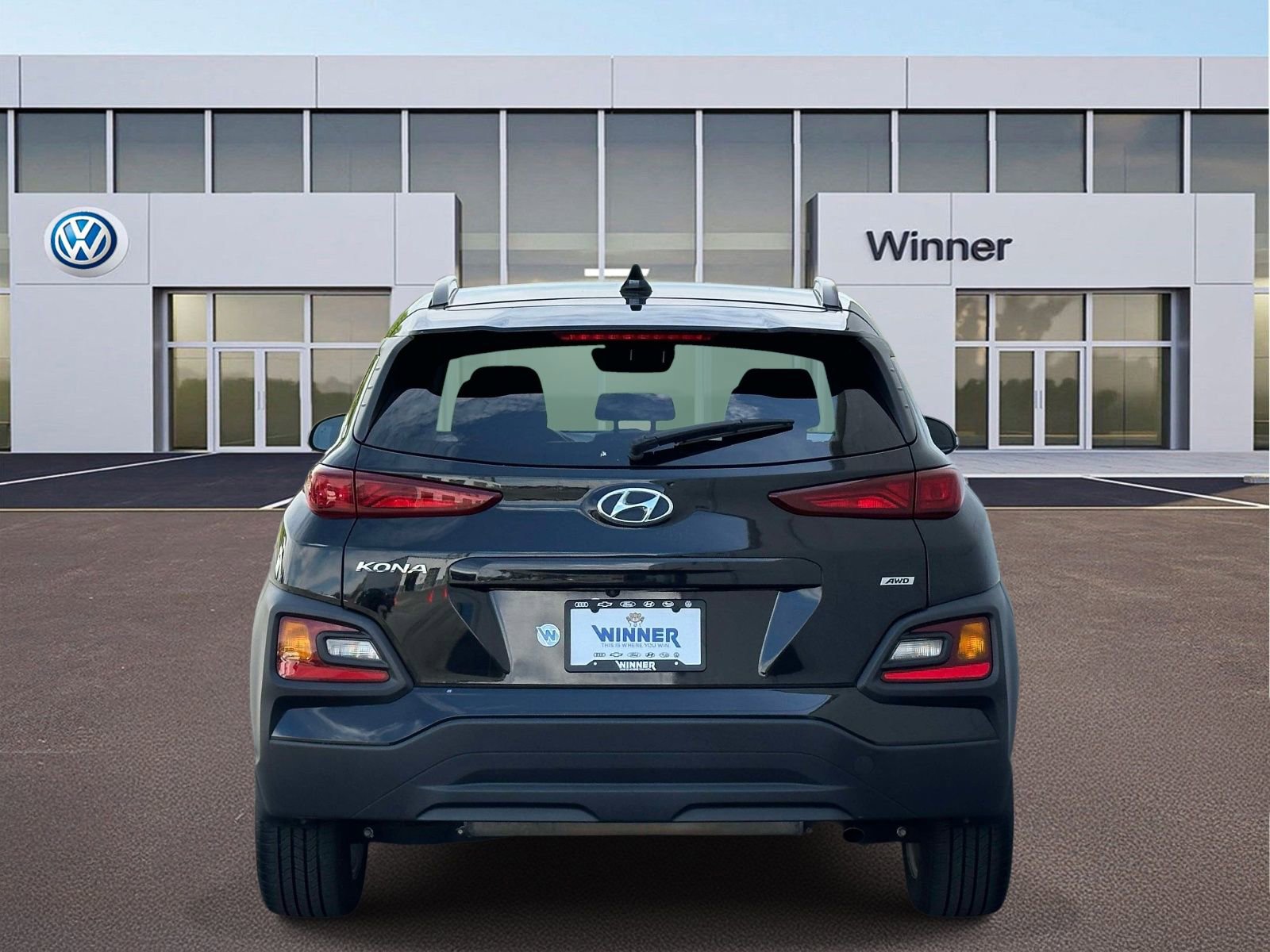 Used 2021 Hyundai Kona SEL Plus w/ Cargo Package AWD/4WD image 4