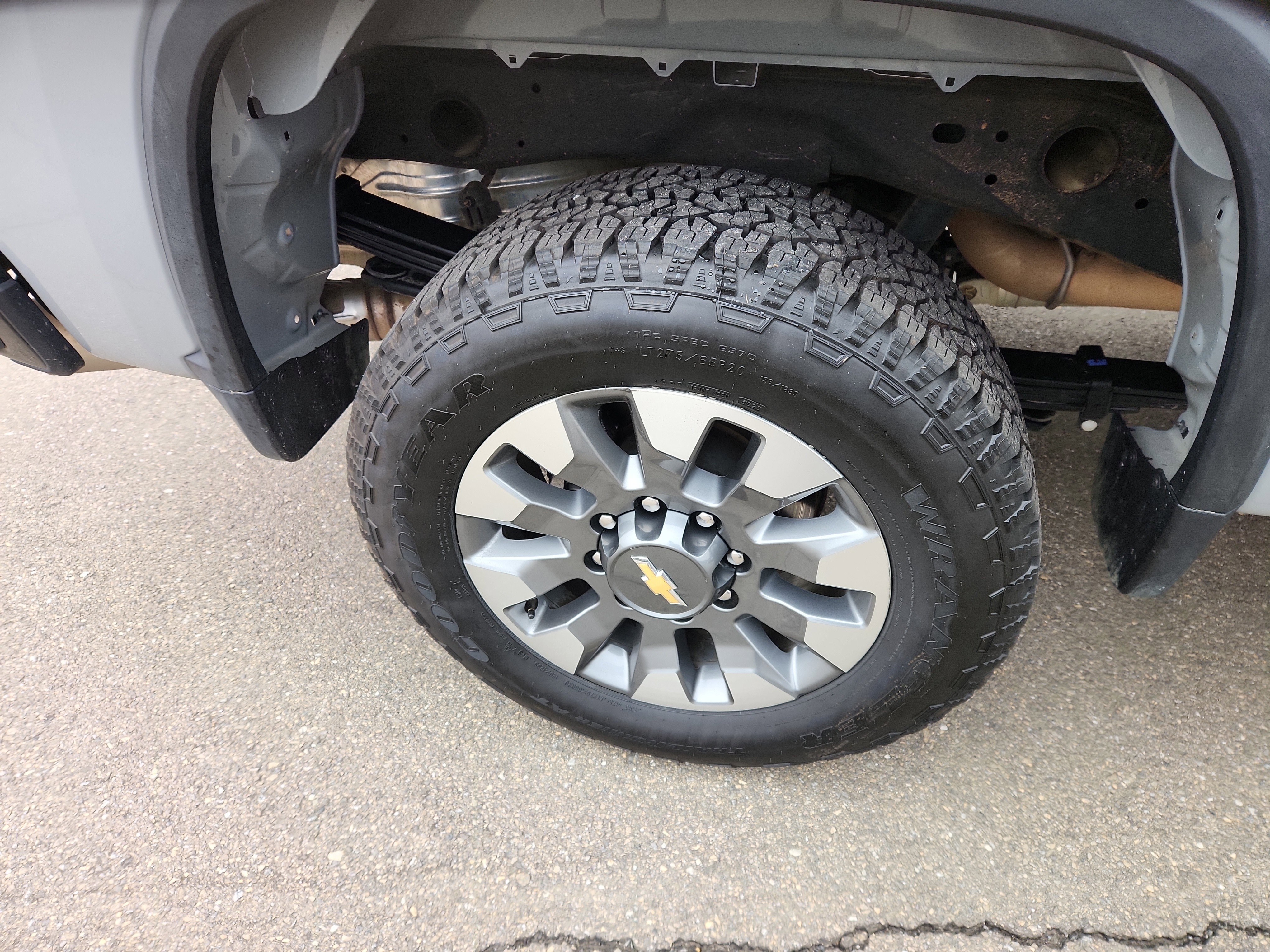 Used 2025 Chevrolet Silverado 2500 Custom w/ Custom Value Package image 40