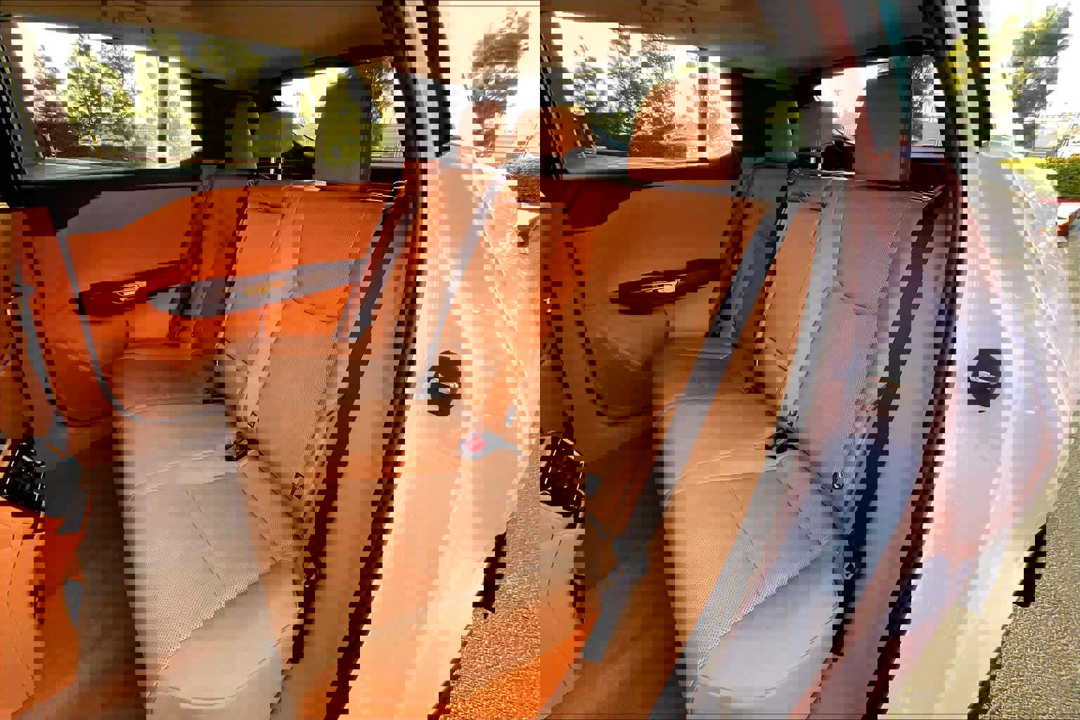 Used 2023 Lexus RZ 450e Premium image 19