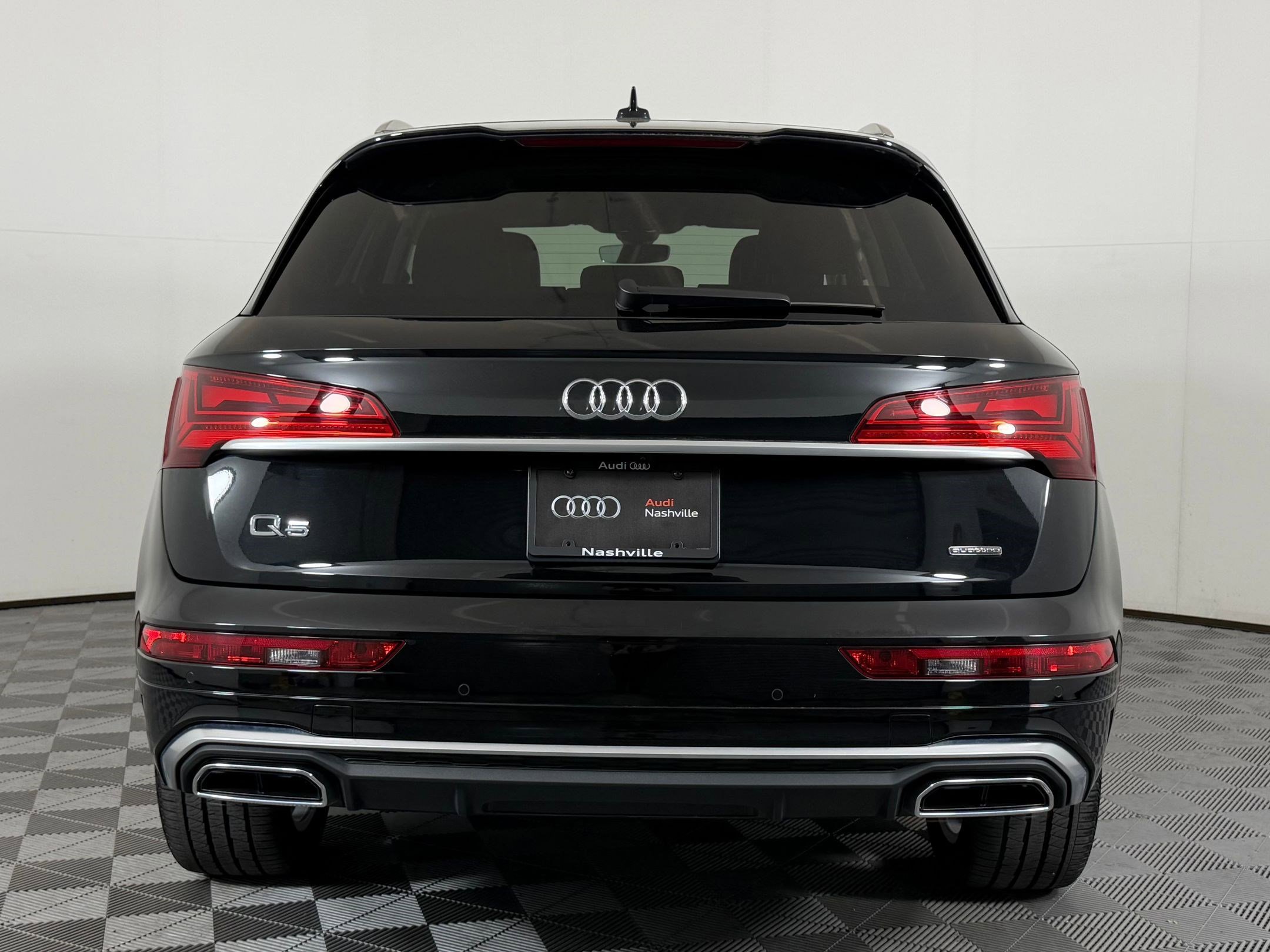 Used 2023 Audi Q5 2.0T Premium Plus w/ Premium Plus Package image 10