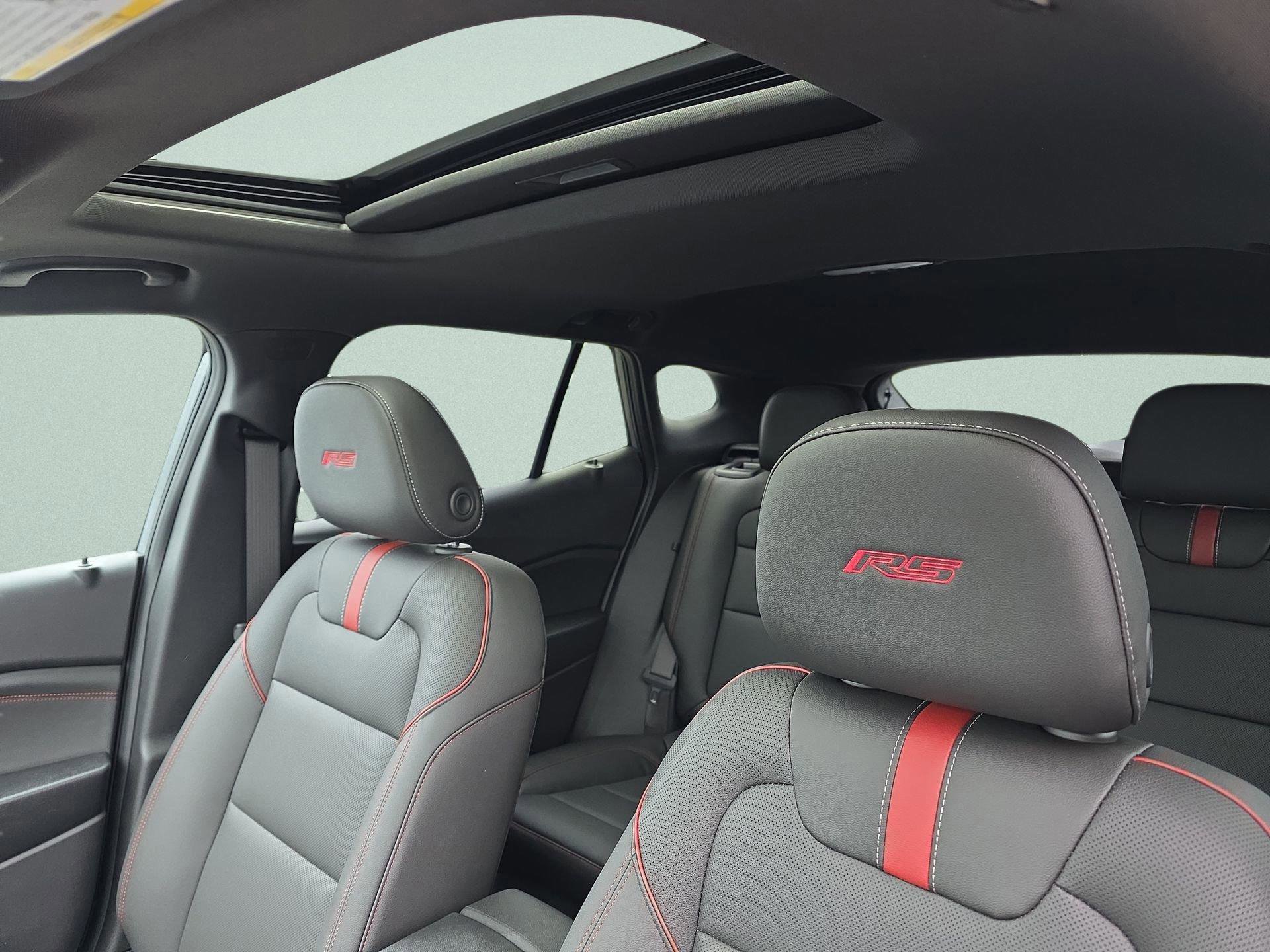 New 2026 Chevrolet Trax RS w/ Sunroof Package image 23