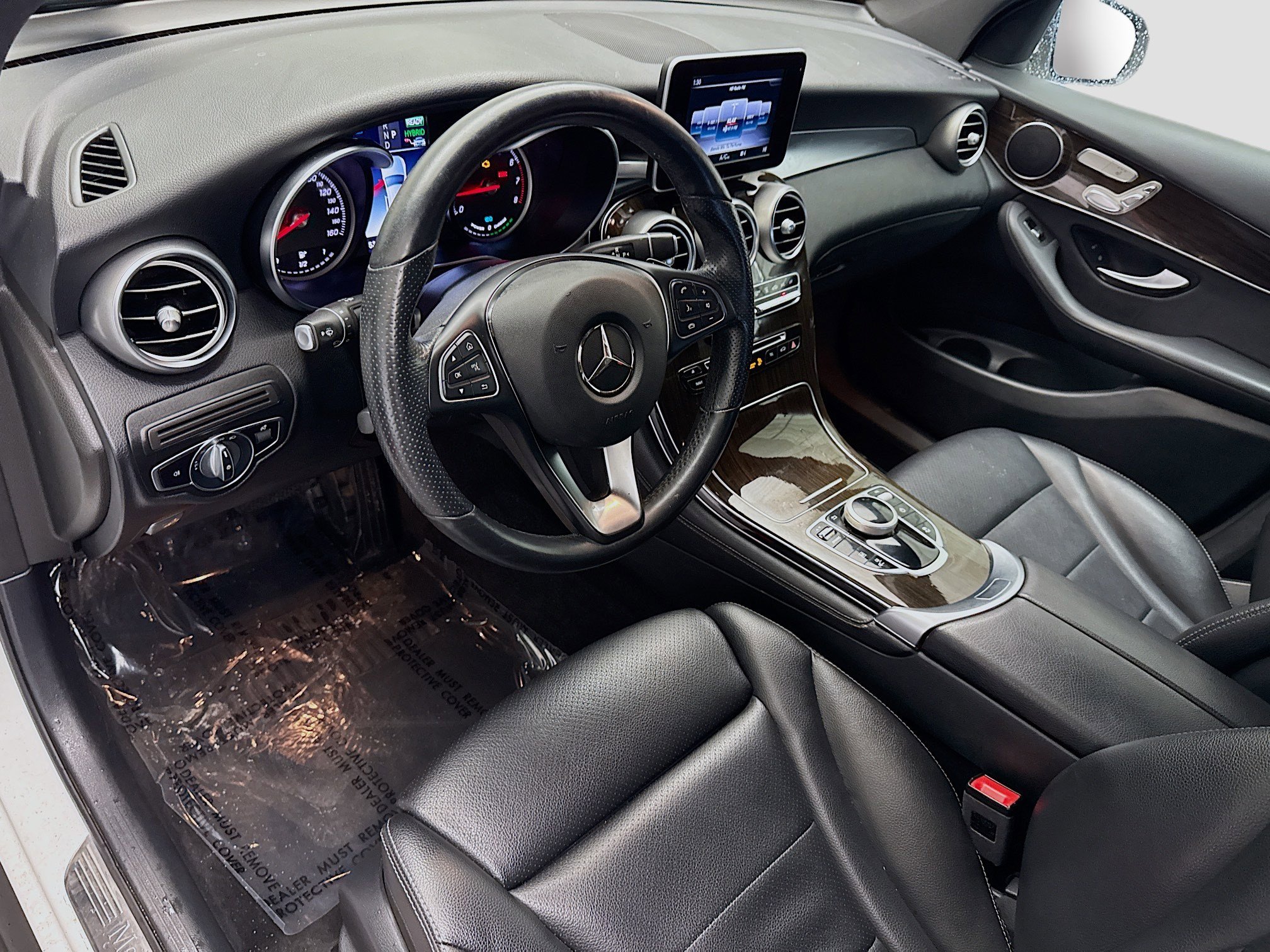 Used 2019 Mercedes-Benz GLC 350e 4MATIC image 7
