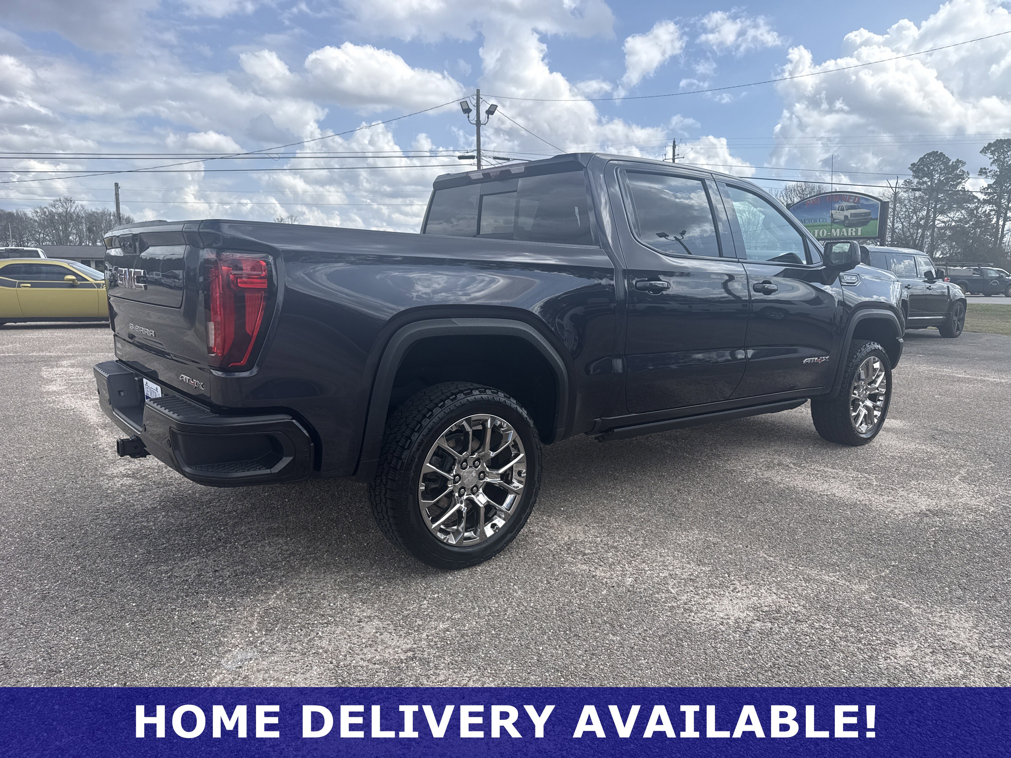Used 2025 GMC Sierra 1500 AT4X image 20