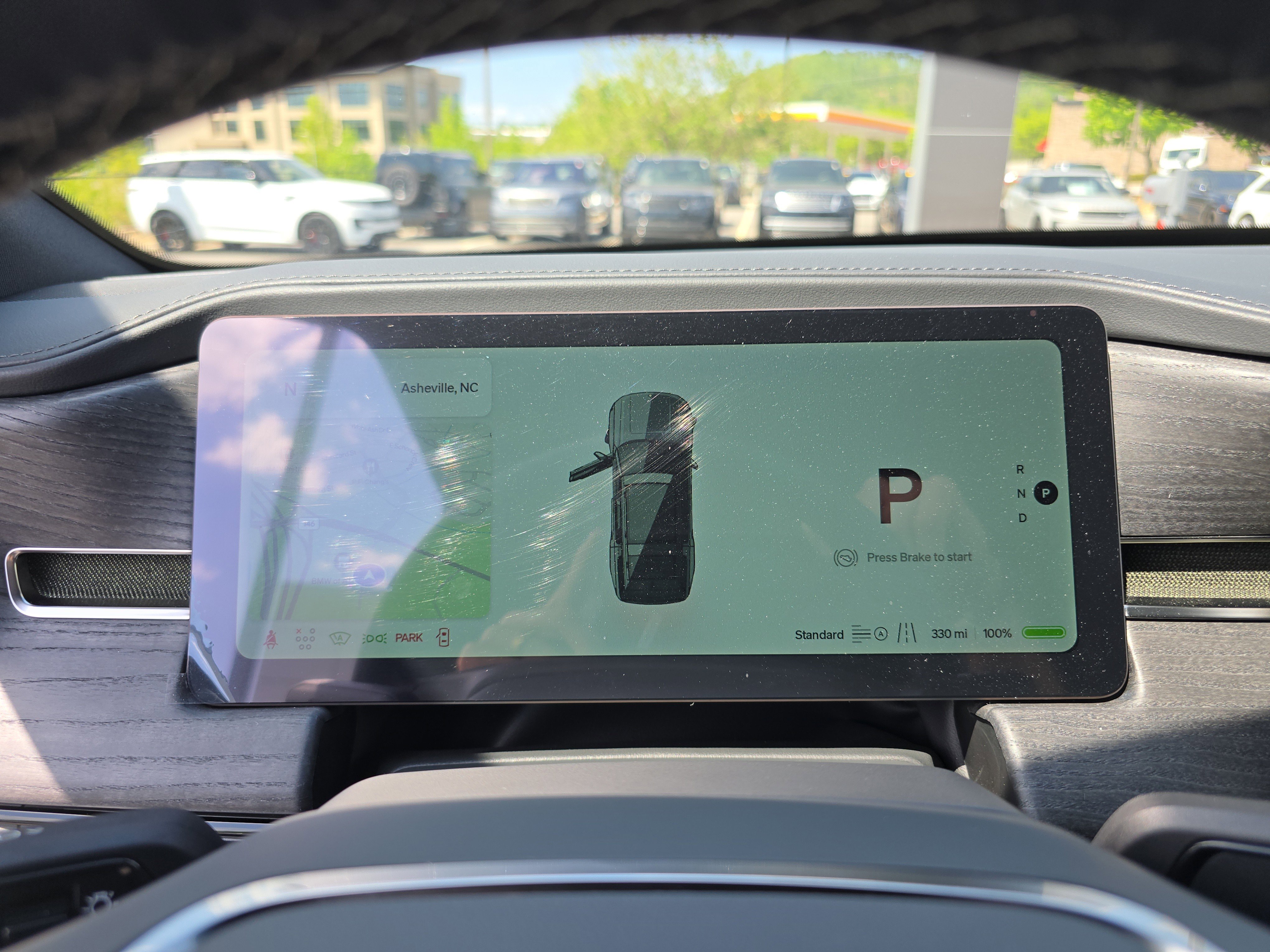 Used 2026 Rivian R1S Adventure image 30