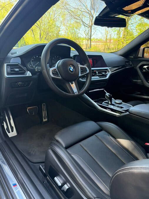 Used 2022 BMW 230i Coupe w/ M Sport Package RWD image 26