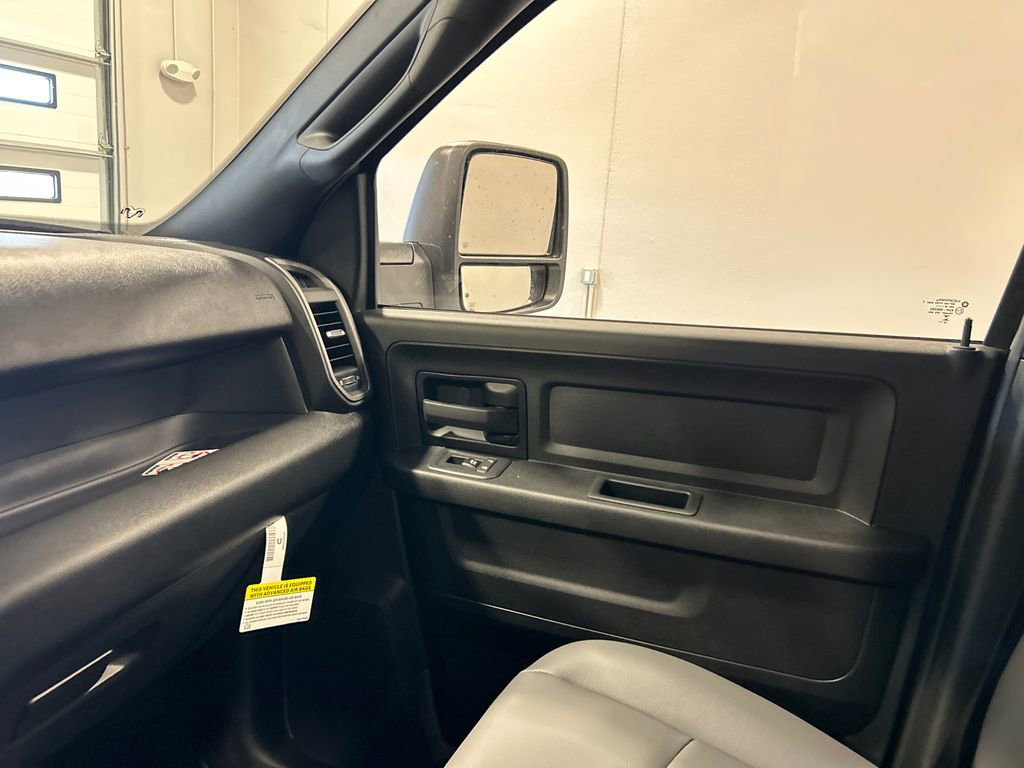 New 2026 RAM 3500 Tradesman image 25