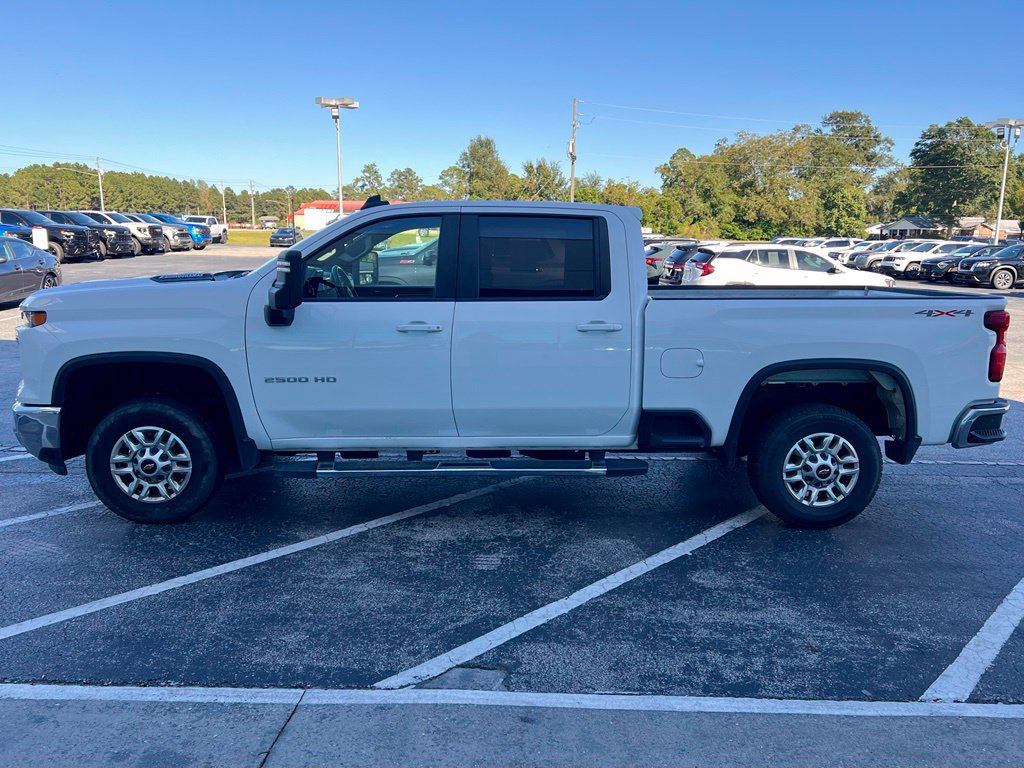 Used 2025 Chevrolet Silverado 2500 LT w/ Convenience Package AWD/4WD image 32
