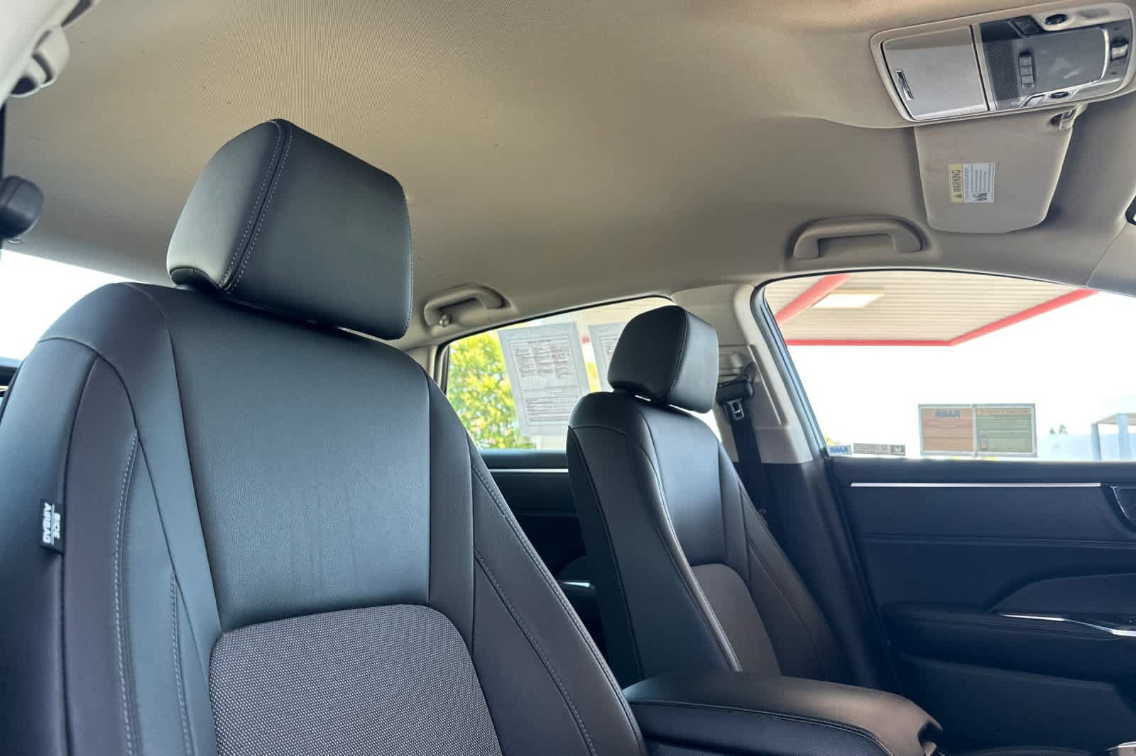 Used 2020 Honda Clarity Plug-In Hybrid image 17
