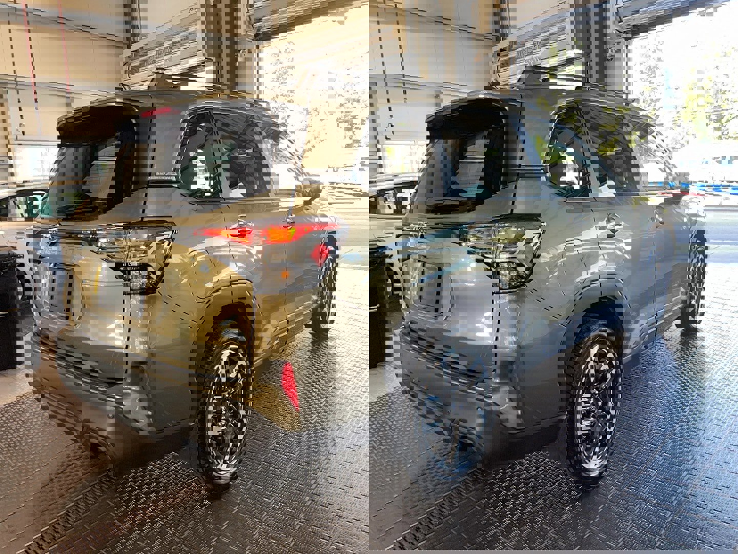 Used 2025 Subaru Forester Limited image 22