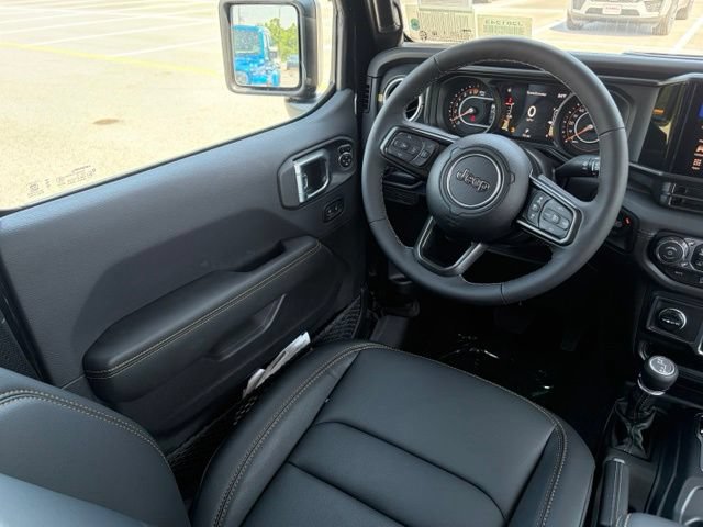 New 2026 Jeep Gladiator Sport AWD/4WD image 34