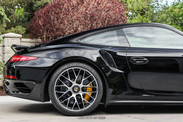 Used 2014 Porsche 911 Turbo S AWD/4WD image 10