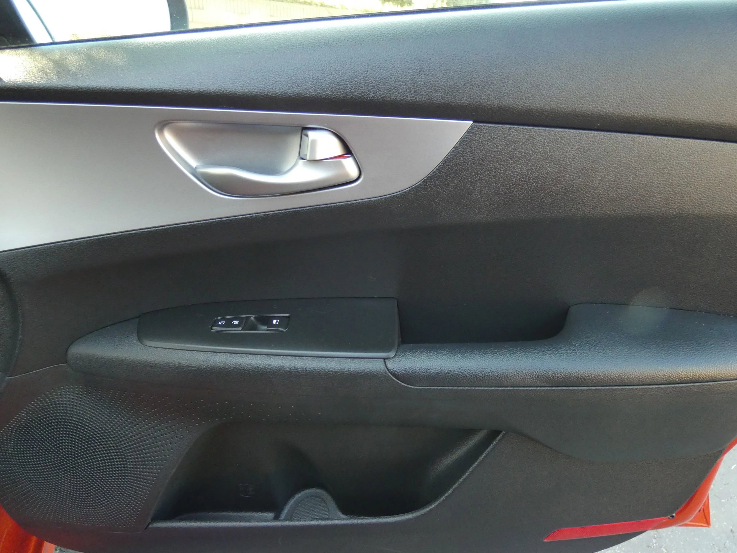 Used 2023 Kia Forte LXS image 32