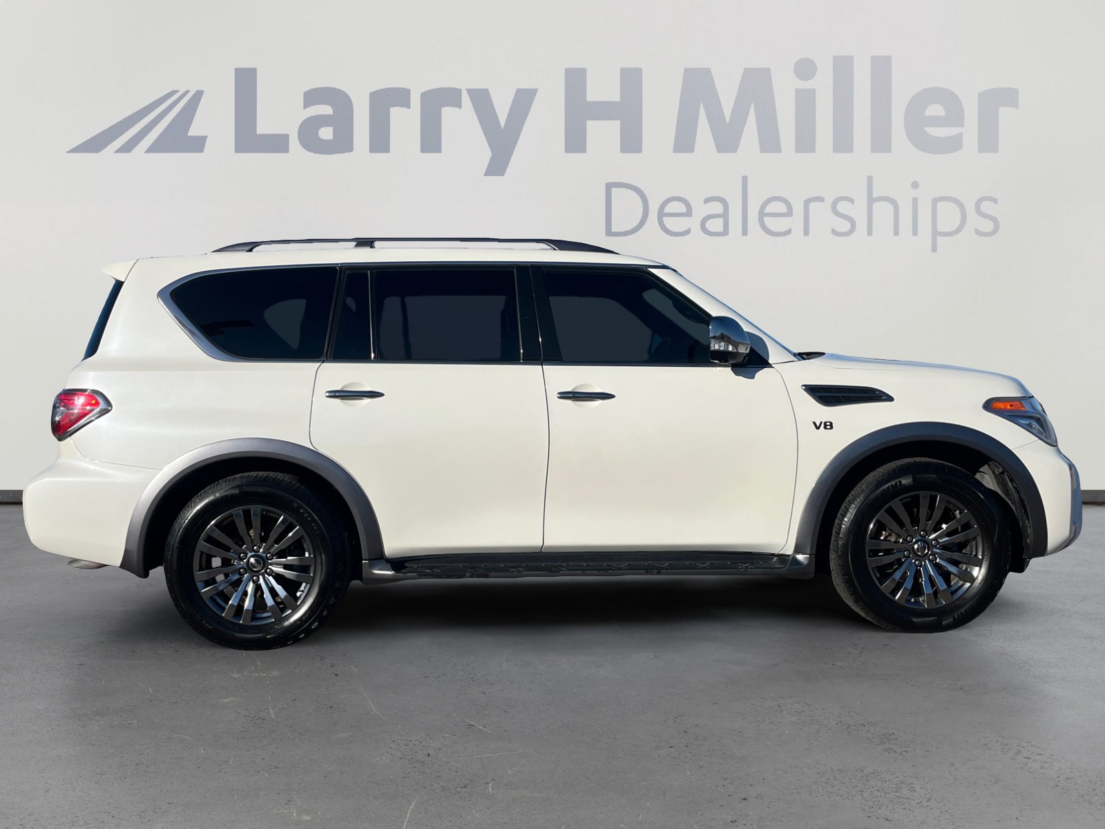 Used 2018 Nissan Armada Platinum w/ Captain Seat Package image 6