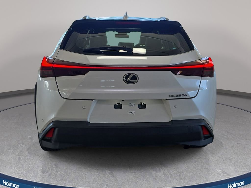 Used 2021 Lexus UX 250h AWD/4WD image 8