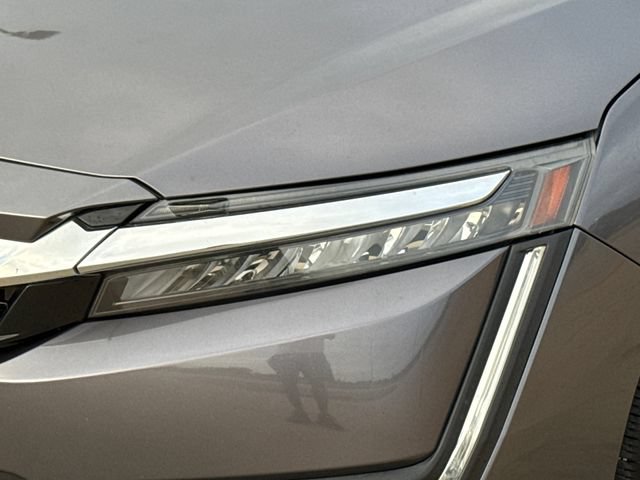 Used 2018 Honda Clarity Touring image 4