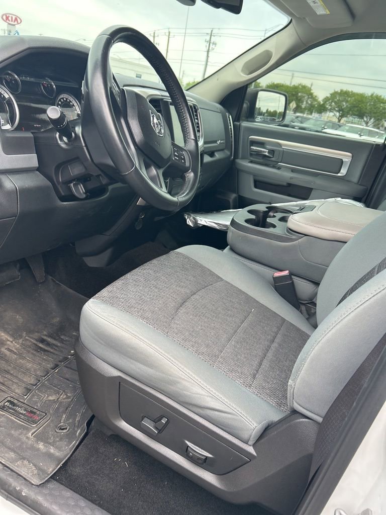 Used 2016 RAM 1500 Big Horn image 11