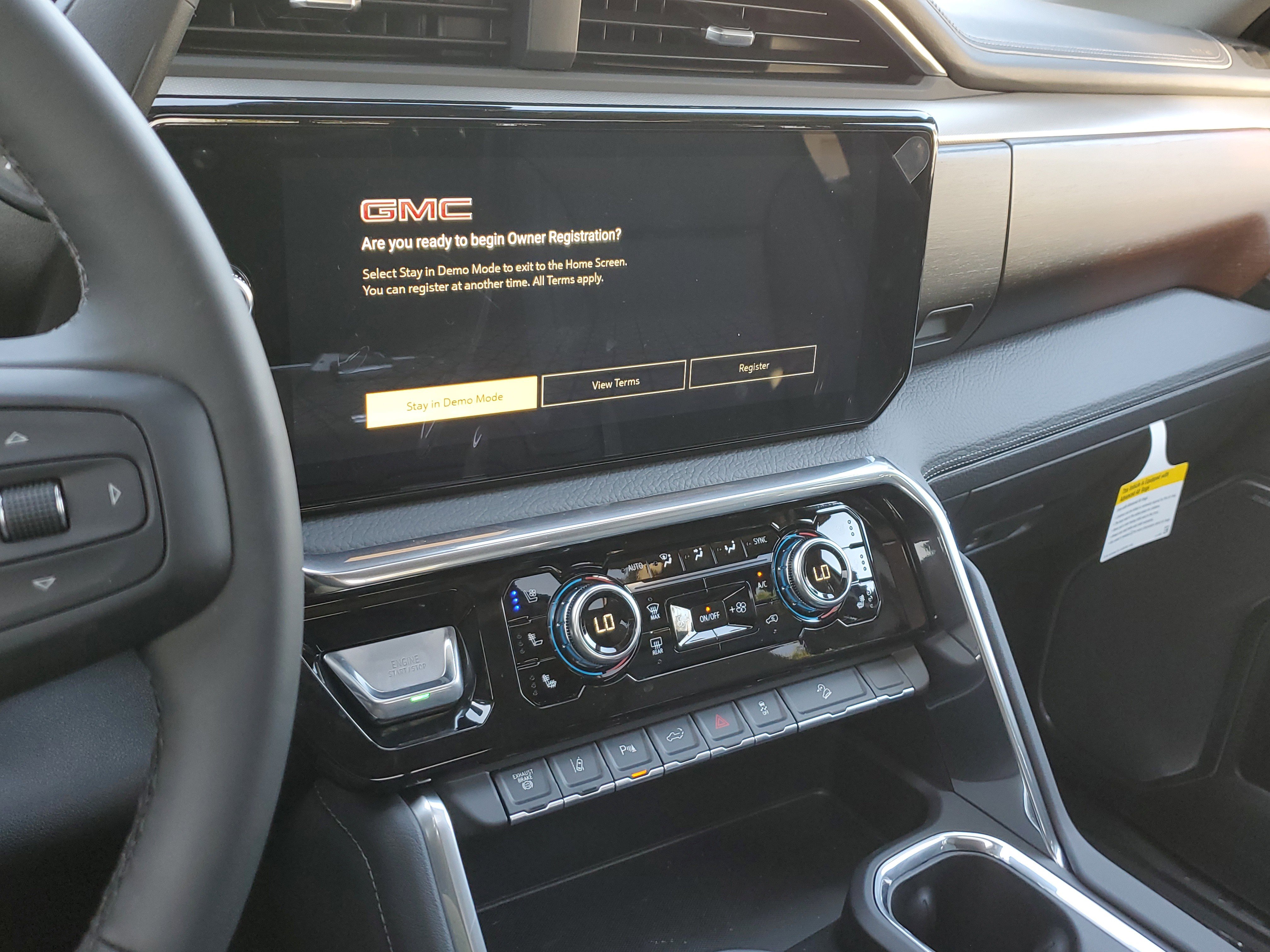 New 2026 GMC Sierra 2500 Denali w/ Denali Reserve Package image 31