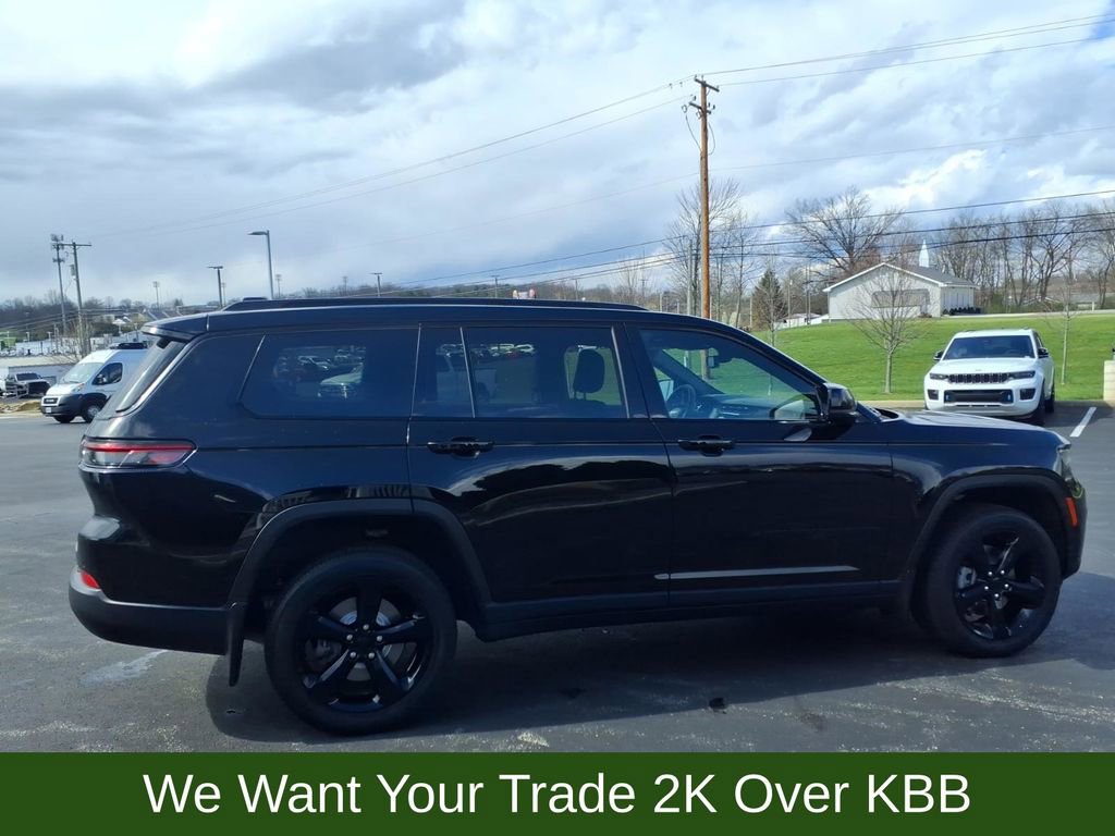 Used 2024 Jeep Grand Cherokee L Altitude image 7