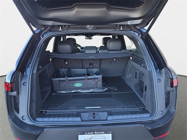 New 2026 Land Rover Range Rover Sport SE image 21