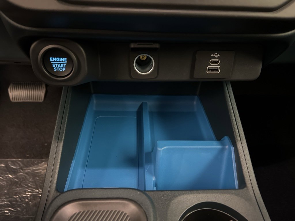 New 2025 Ford Maverick XLT w/ Equipment Group 301A image 15