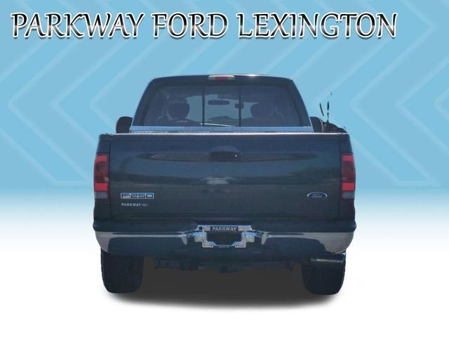 Used 2006 Ford F250 XLT AWD/4WD image 4