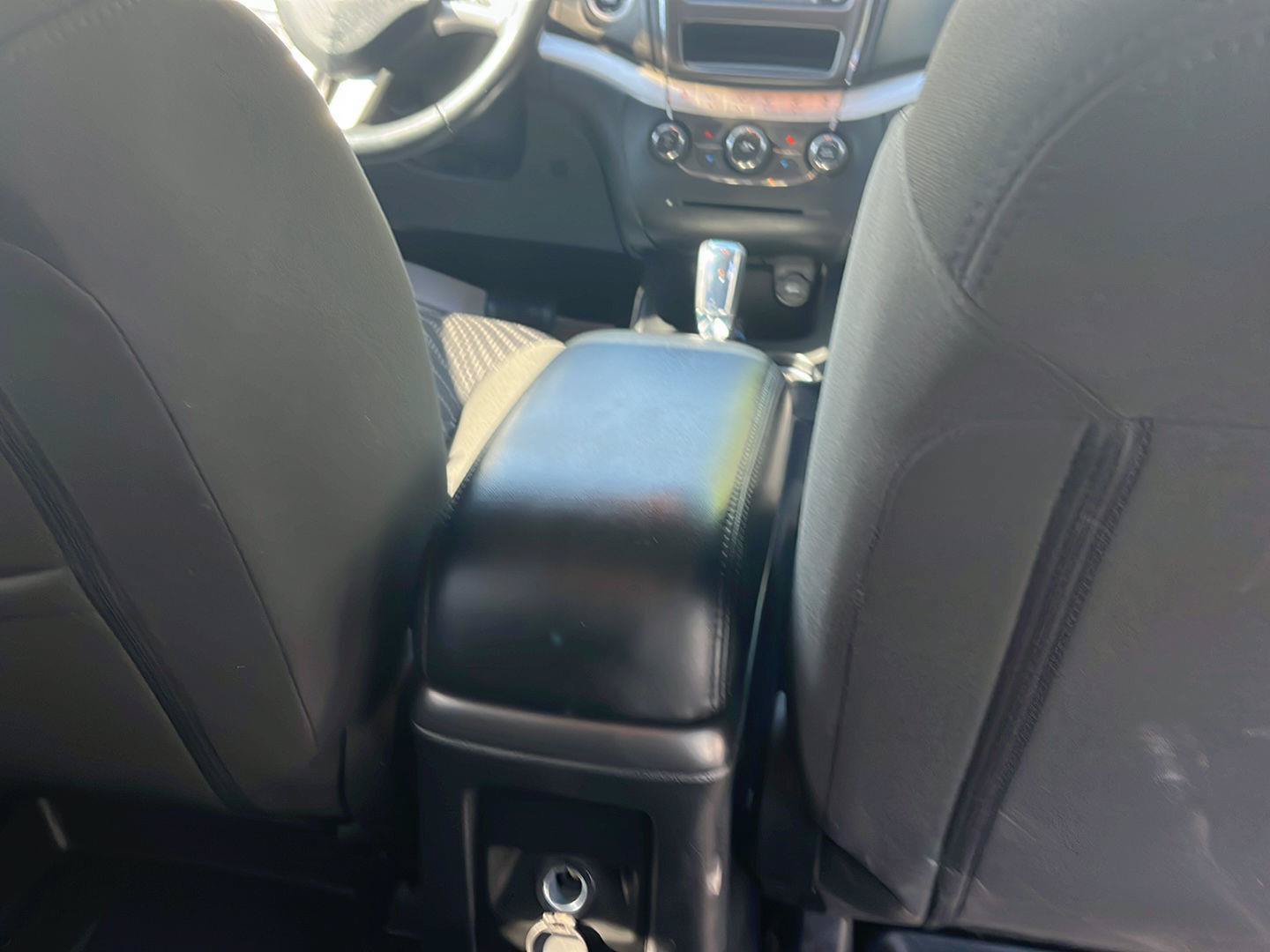 Used 2019 Dodge Journey SE w/ Connectivity Group AWD/4WD image 27