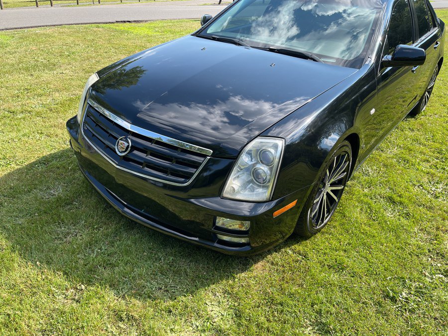 Used 2006 Cadillac STS V8 w/ Preferred Equipment Group RWD image 8