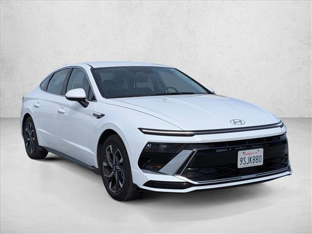 Used 2025 Hyundai Sonata SEL image 3