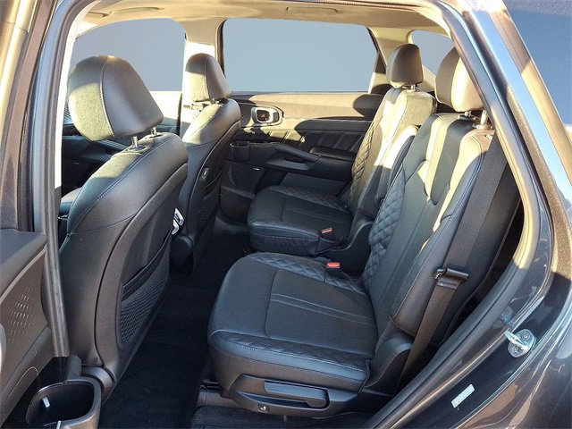 Used 2021 Kia Sorento SX image 7