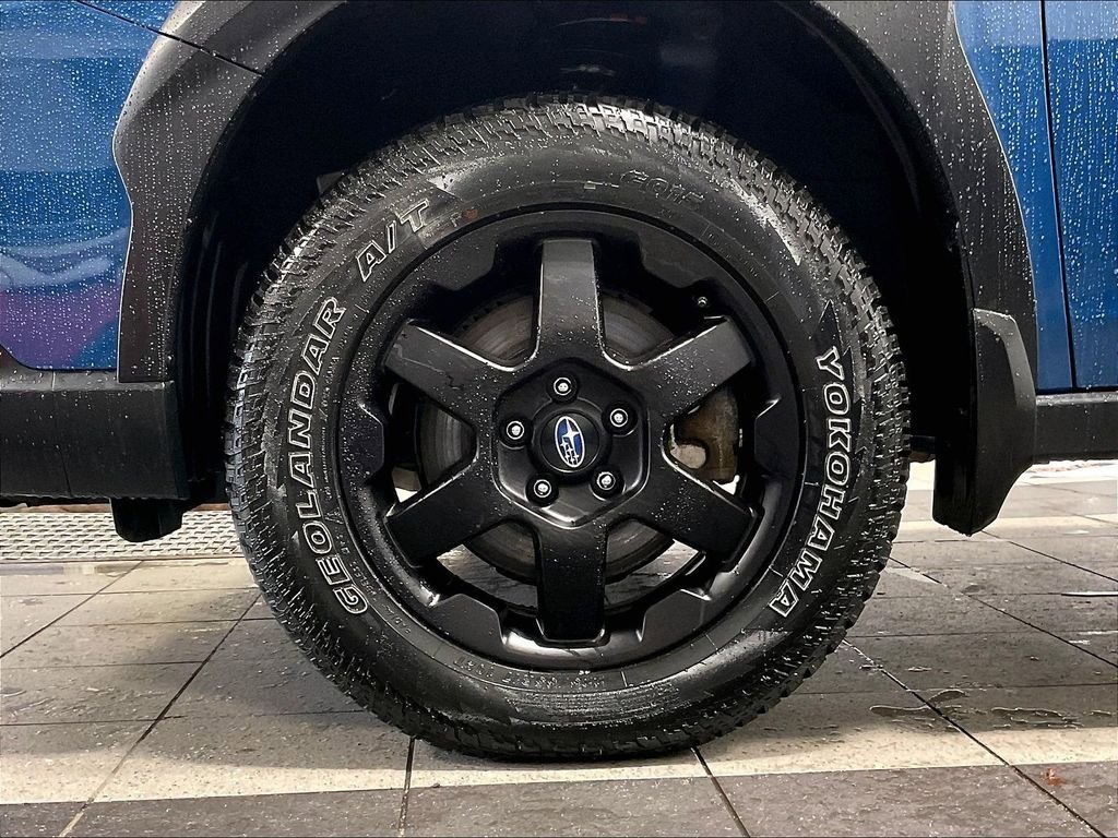 Used 2025 Subaru Outback Wilderness AWD/4WD image 7
