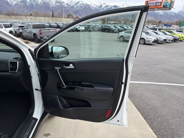 Used 2020 Kia Sportage SX image 32