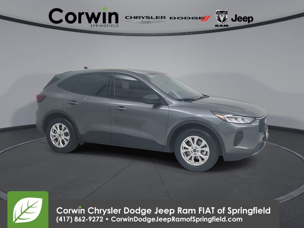 Used 2025 Ford Escape Active w/ Cold Weather Package