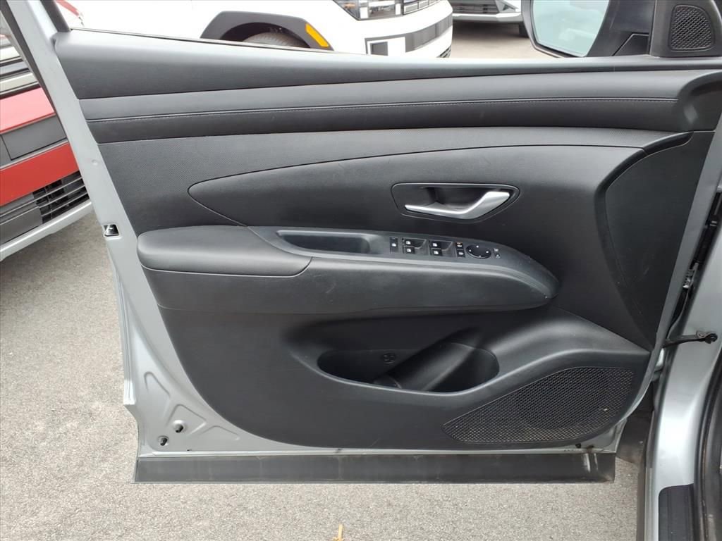 Certified 2025 Hyundai Tucson SEL image 8